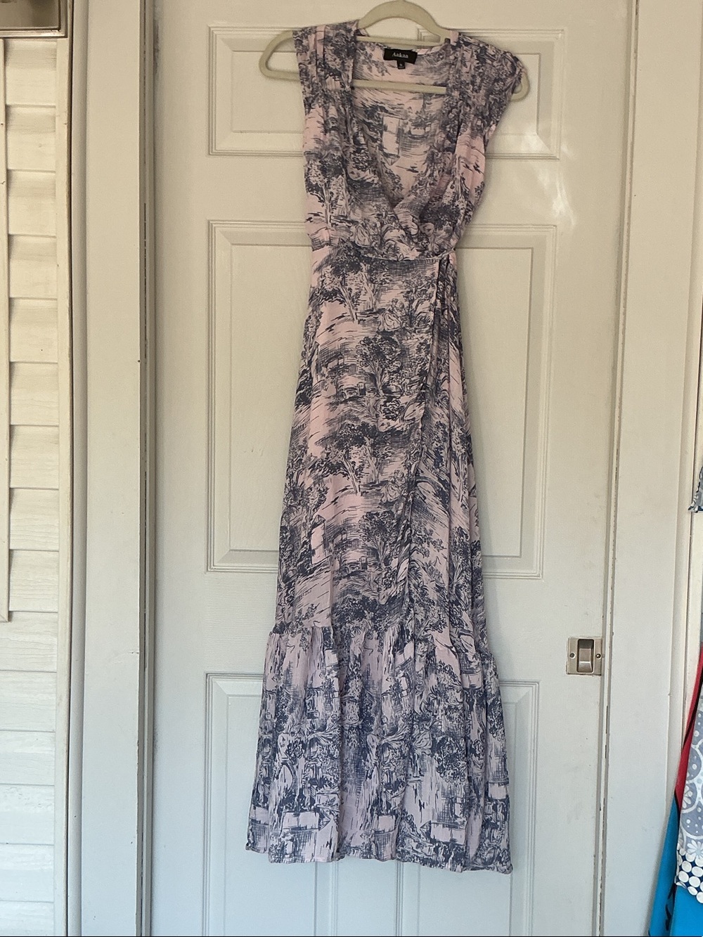 Aakaa size s Pink and Blue Toile-Print Maxi Dress